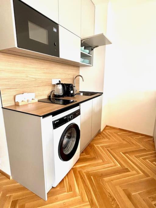 Newapt Next To Wenceslas Square Apartment Prague
