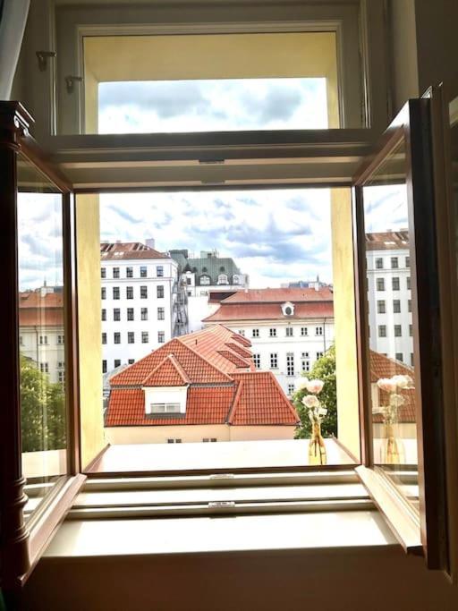 Newapt Next To Wenceslas Square Apartment *