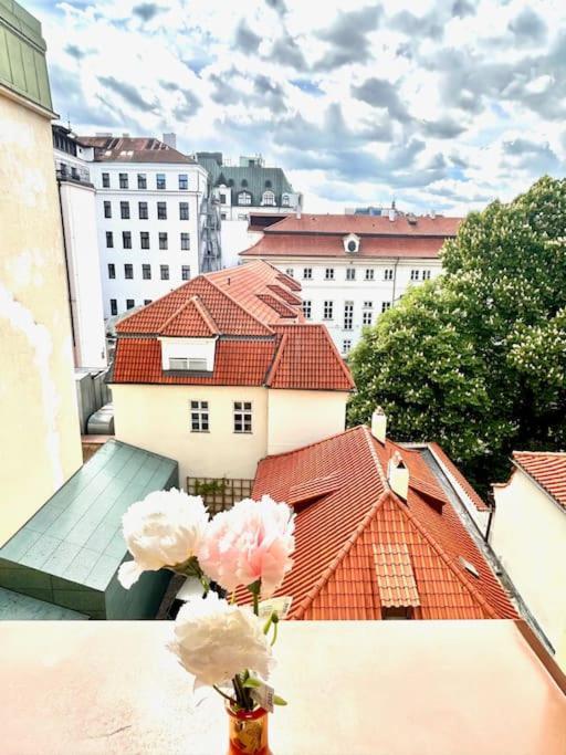 Newapt Next To Wenceslas Square Apartment *